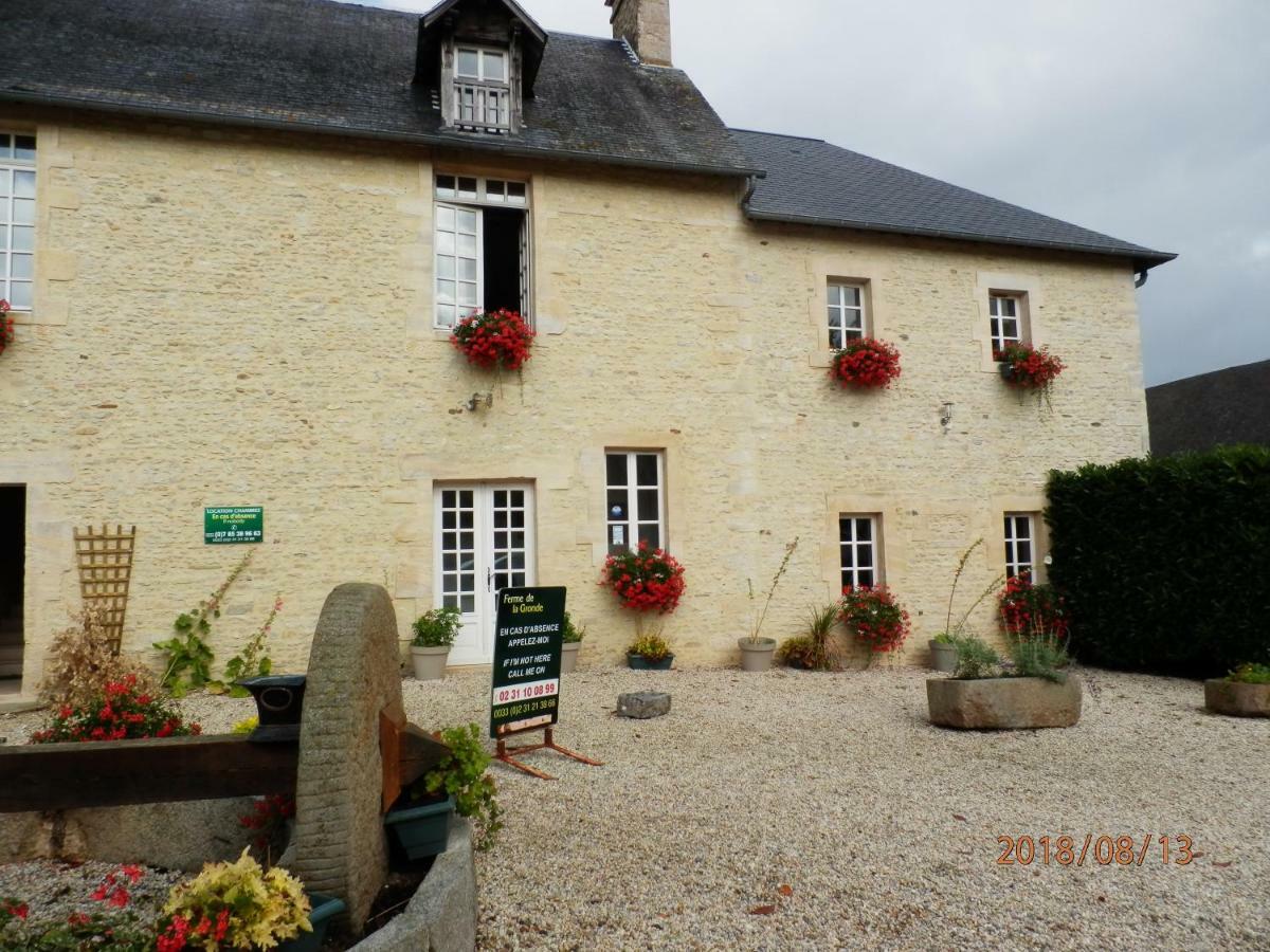 La Ferme De La Gronde Villa Magny-en-Bessin Exteriör bild